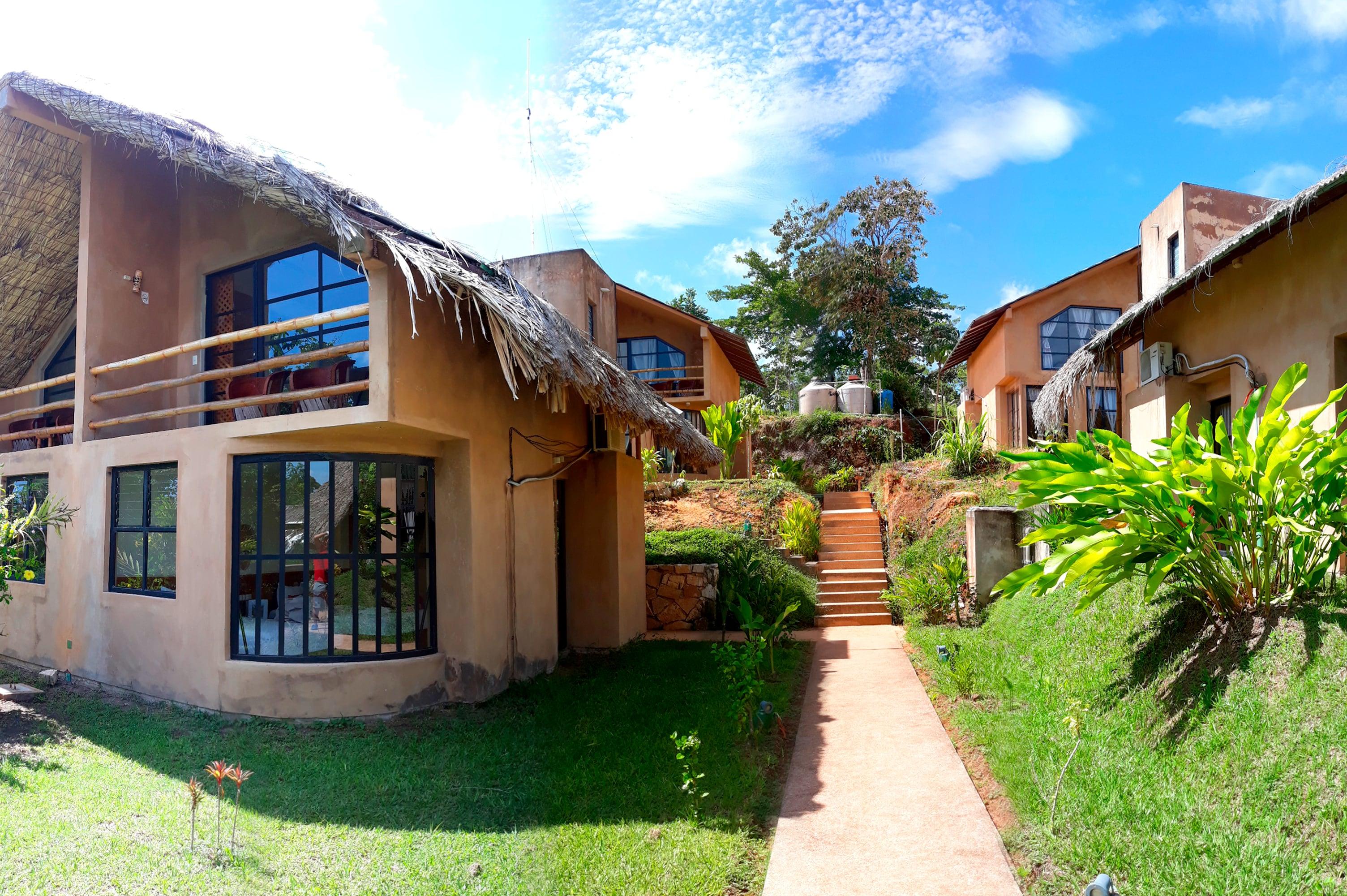Axkan Palenque, Shows En Vivo & Gastronomia Mar Y Tierra & Travel Agency מראה חיצוני תמונה